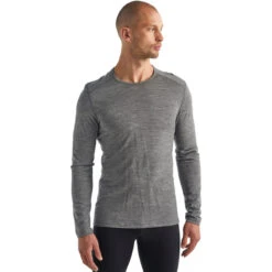 Icebreaker Men's Merino 200 Oasis Long Sleeve Crewe Thermal Top 2 Icebreaker Men's Merino 200 Oasis Long Sleeve Crewe Thermal Top -Outdoor Equipment Store 104365013 2