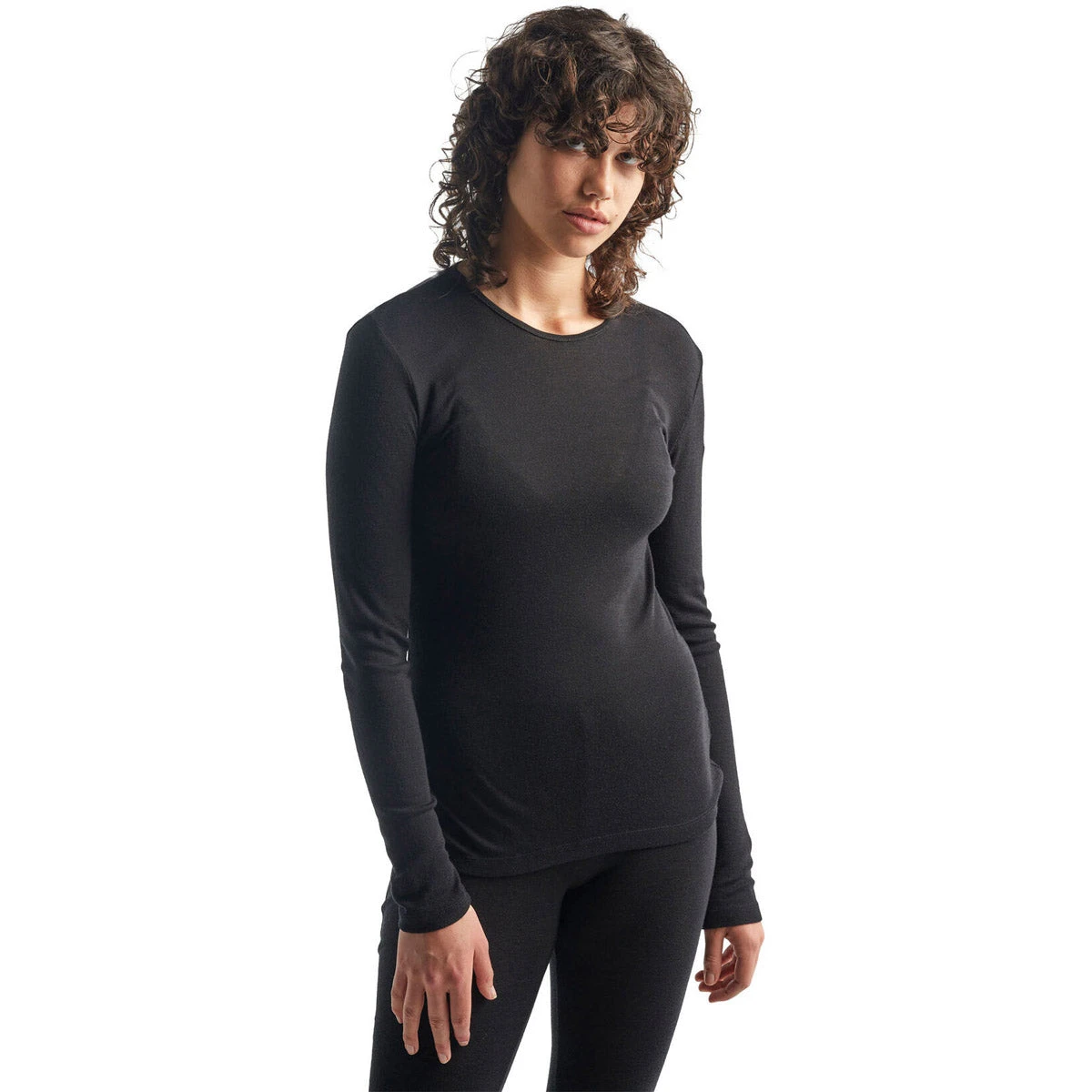 Women's Merino 175 Everyday Long Sleeve Crewe Thermal Top Icebreaker Women's Merino 175 Everyday Long Sleeve Crewe Thermal Top -Outdoor Equipment Store 104471001 2