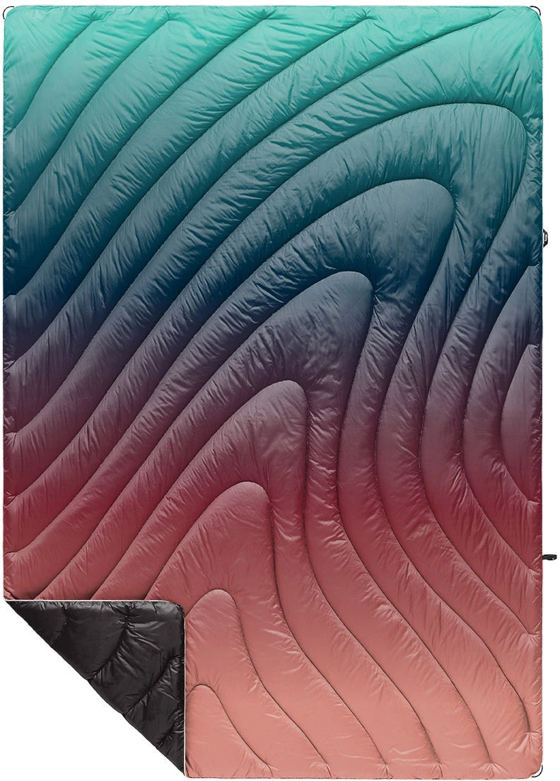 Original Puffy Blanket - Printed 1-Person Rumpl Original Puffy Blanket - Printed 1-Person -Outdoor Equipment Store EB 197217 1001 TPPB AF1 1 FRONTTPPB AZF 1 ARIZONAFADE