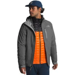 The North Face Men's Dryzzle Futurelight Jacket 3 The North Face Men's Dryzzle Futurelight Jacket -Outdoor Equipment Store NF0A4AHM DYY hero