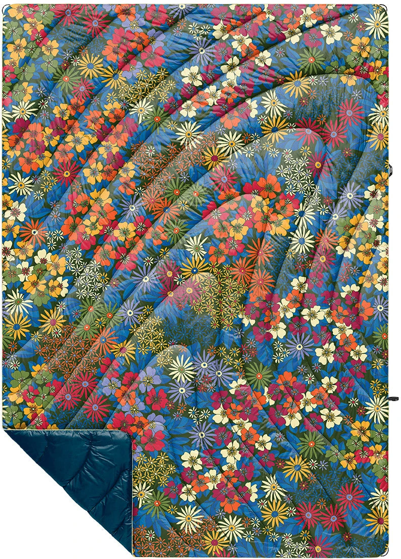 Original Puffy Blanket - Printed 1-Person Rumpl Original Puffy Blanket - Printed 1-Person -Outdoor Equipment Store TPPB FC1 1 FLOWER CROWN OGPUFFY 1P FLATLAY bc58675e 2654 496c b97f 682028cc8cb8