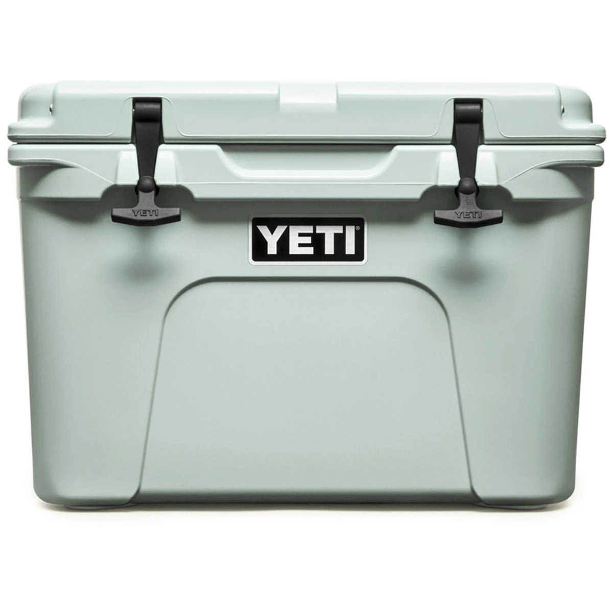 Tundra 35 Hard Cooler Yeti Tundra 35 Hard Cooler -Outdoor Equipment Store Tundra 35 Sagebrush Front 2400x2400 1