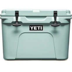 Yeti Tundra 35 Hard Cooler 2 Yeti Tundra 35 Hard Cooler -Outdoor Equipment Store Tundra35 Seafoam 1
